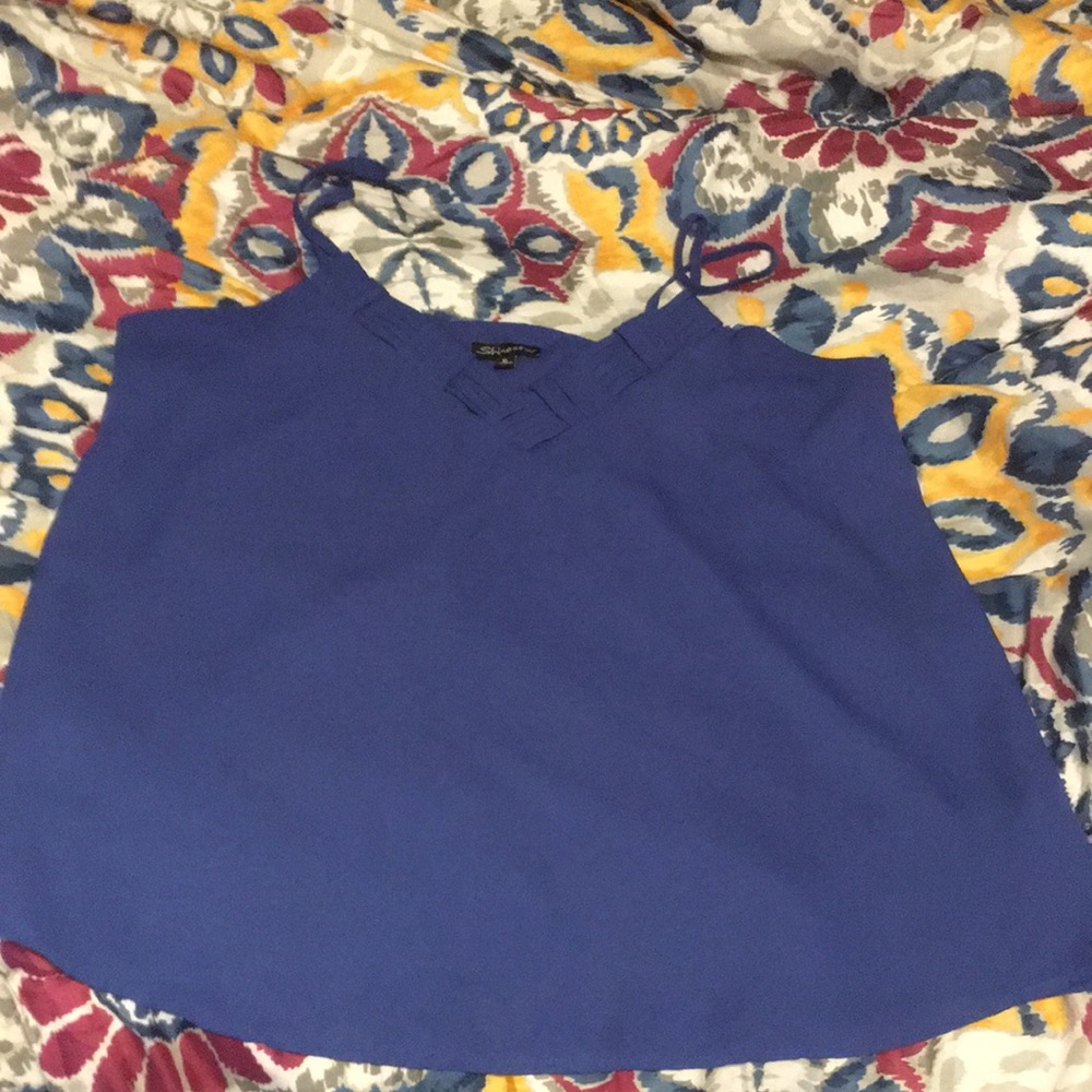 Like New XL blue top
